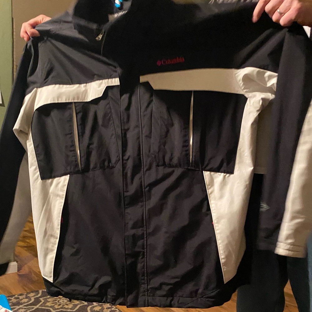 Columbia shell only